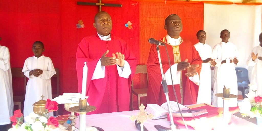 National Director at the Eucharistic Celebration of distribution of the blankets.jpg